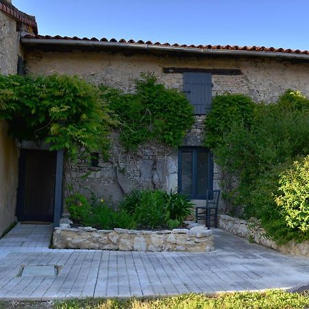 Chez Pique-Fesse Chambre D'Hote Saint-Martin-L'ars Esterno foto